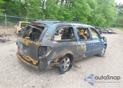 2005 Dodge Grand Caravan Sxt z USA, uszkodzony, nr VIN 2D4GP44LX5R300649